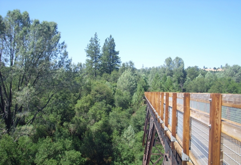 Hikes in El Dorado County, California El Dorado Trail [Bridge Segment]